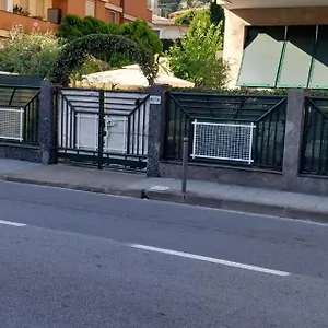  Appartamento Nel Giardino Di Carla Italia
